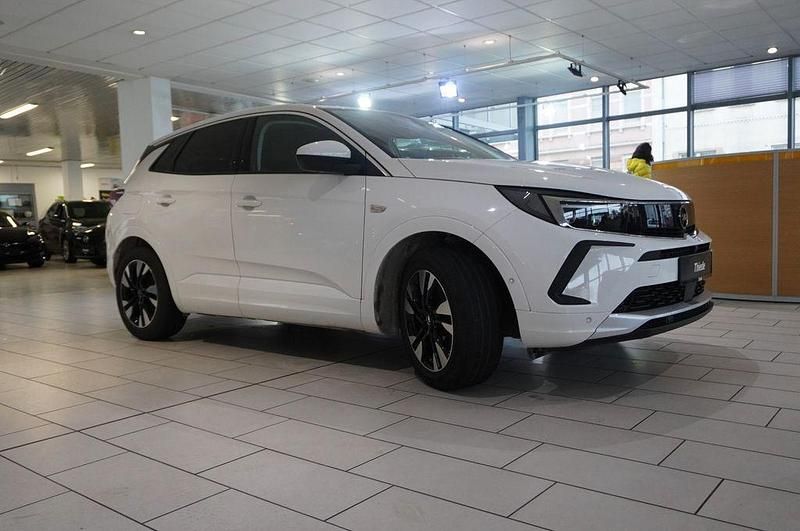 Gebraucht Opel Grandland X Elegance 131 PS (96 kW) 2022 Schneeweiß SUV