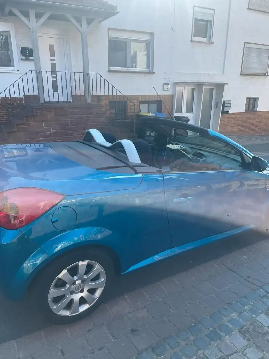Gebraucht Opel Tigra 90 PS (66 kW) 2004 Blau Cabrio