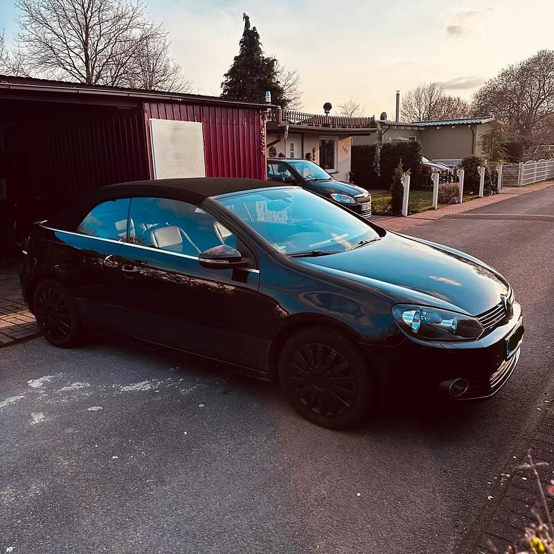 Gebraucht VW Golf Cabriolet 105 PS (77 kW) 2012 Schwarz Cabrio