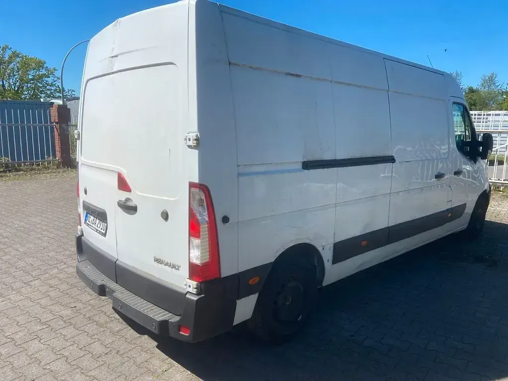 Gebraucht Renault Master 131 PS (96 kW) 2019 Weiß Van / Kleinbus