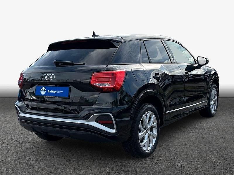 Gebraucht Audi Q2 S-Line 150 PS (110 kW) 2023 Mythosschwarz metallic SUV
