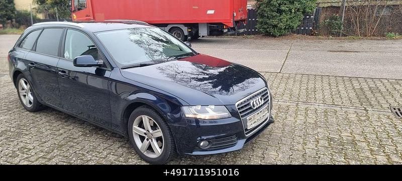 Gebraucht Audi A4 Attraction 143 PS (105 kW) 2009 Blau Kombi