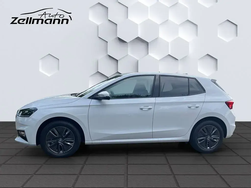 Gebraucht Skoda Fabia Selection 95 PS (69 kW) 2026 Weiss Kleinwagen