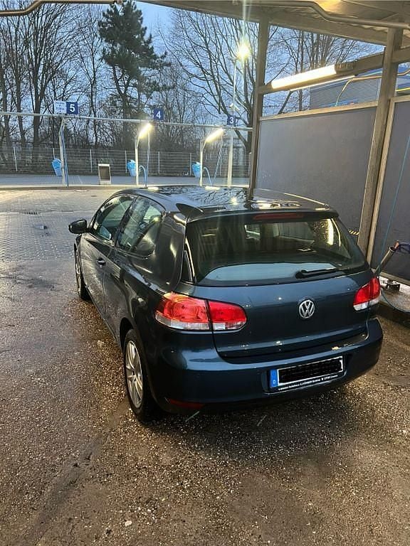 Gebraucht VW Golf VI 80 PS (58 kW) 2009 Blau Kleinwagen