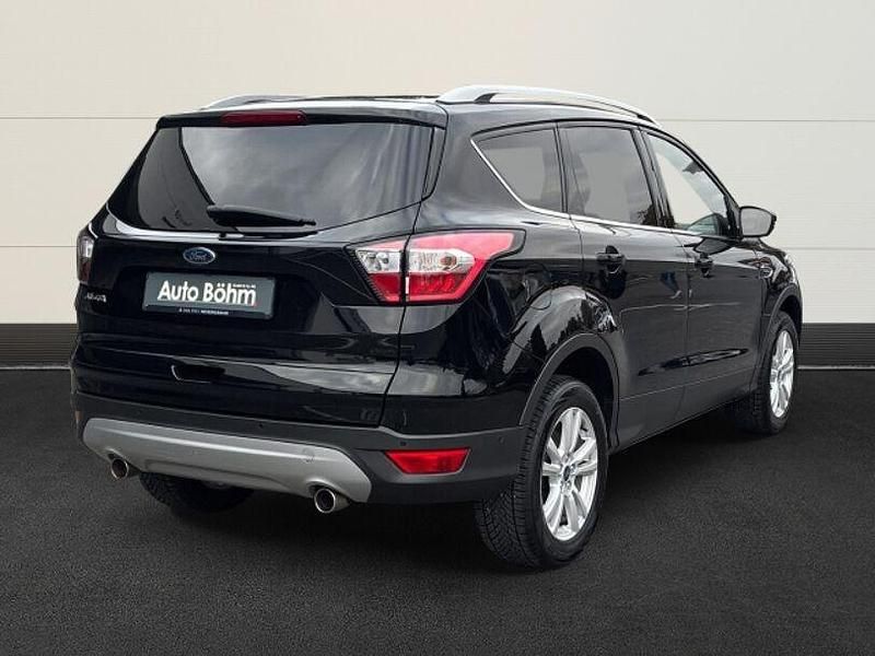 Gebraucht Ford Kuga Cool & Connect 150 PS (110 kW) 2019 Schwarz(metallic) SUV