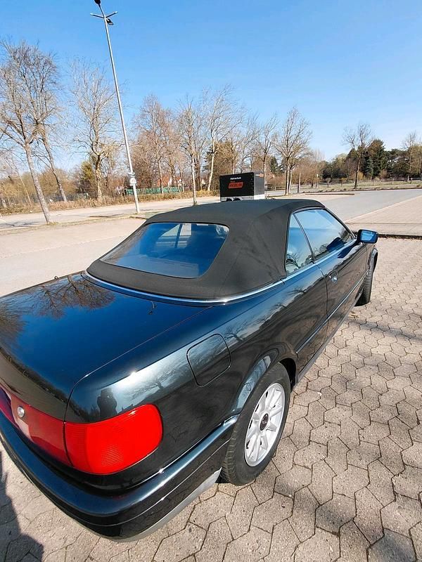 Second-hand Audi 80 110 CP (80 kW) 1995 Negru Cabrio