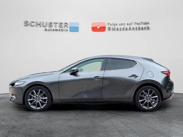 Neu Mazda 3 Center-Line 140 PS (102 kW) 2025 Machine gray Limousine