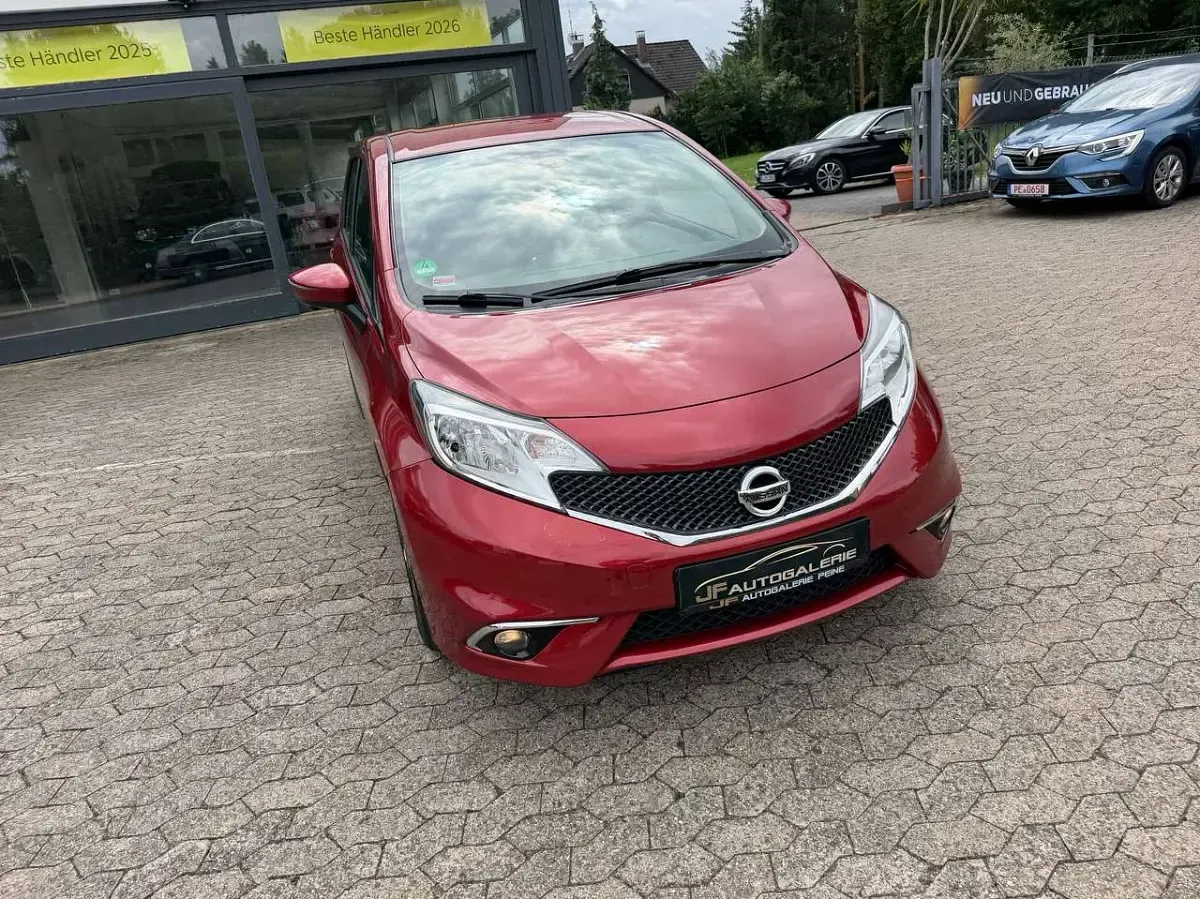 Gebraucht Nissan Note Tekna 98 PS (72 kW) 2014 Force red metallic Kleinwagen