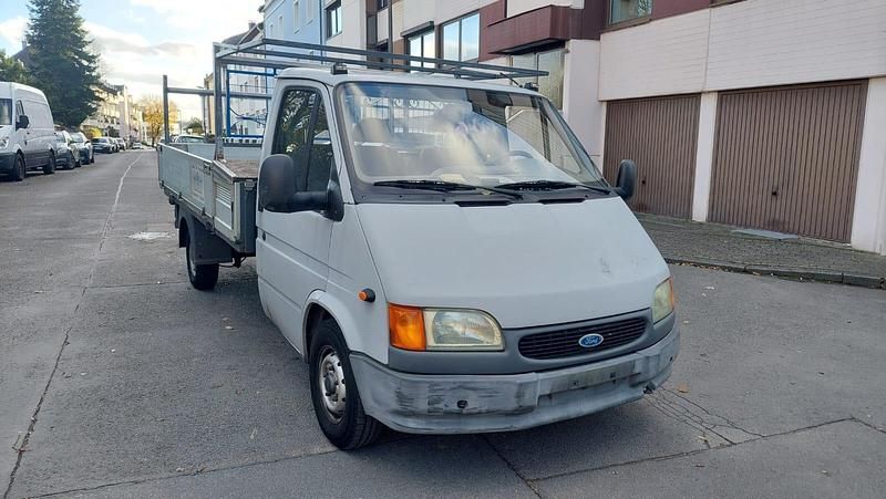 Second-hand Ford Transit 69 CP (50 kW) 1997 Gri Monovolum