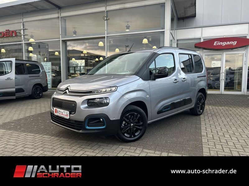 Grau Gebraucht 2023 Citroën e-Berlingo Shine Van / Kleinbus | 29.049 € (Teuer) - Bild 1/4
