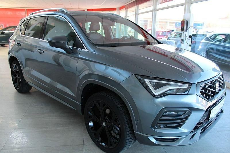 Gebraucht Seat Ateca 4Drive 190 PS (139 kW) 2023 Grau SUV