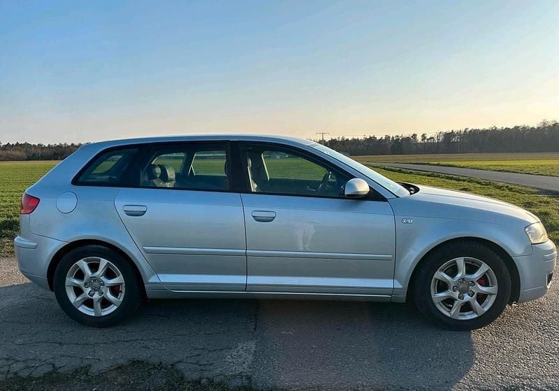 Gebraucht Audi A3 105 PS (77 kW) 2008 Grau Kleinwagen