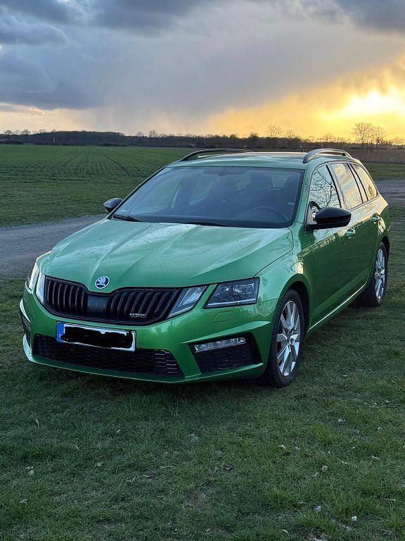 Gebraucht Skoda Octavia RS 184 PS (135 kW) 2018 Grün Kombi