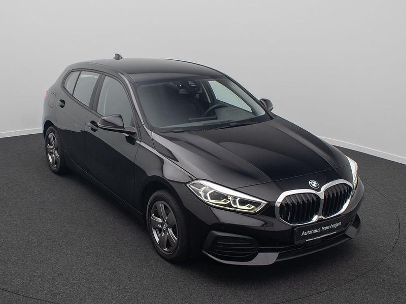 Gebraucht BMW 118 Advantage 150 PS (110 kW) 2024 Schwarz ii668schwarz Kleinwagen
