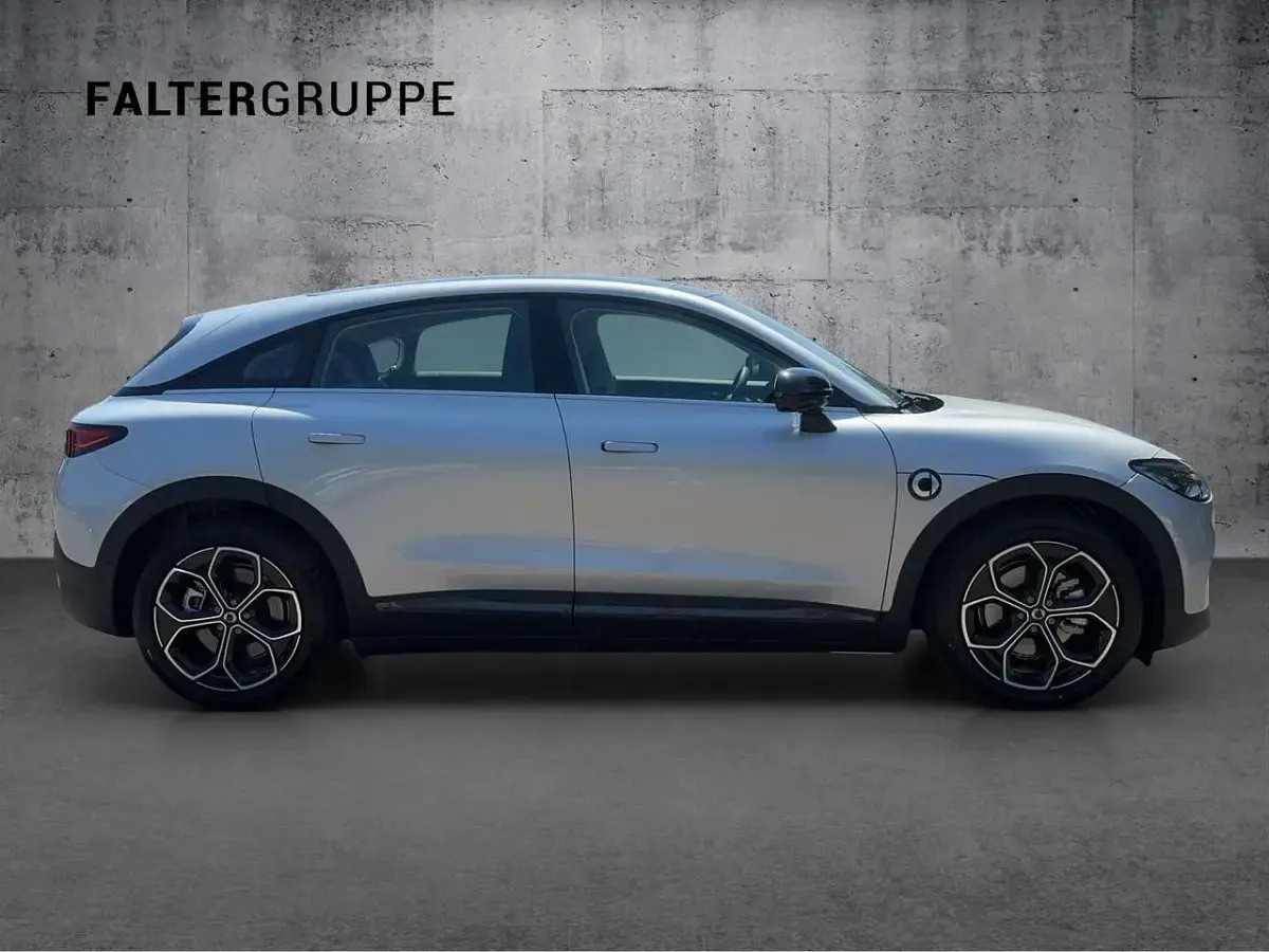 Używany Smart #3 Pro+ 200 kW (272 KM) 2024 Srebrny SUV