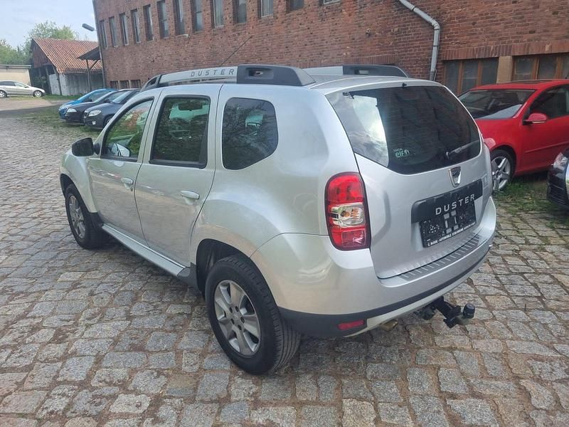 Gebraucht Dacia Duster 105 PS (77 kW) 2014 Grau SUV