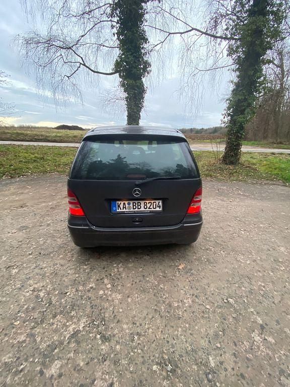 Gebraucht Mercedes A160 Elegance 102 PS (75 kW) 2002 Schwarz Limousine