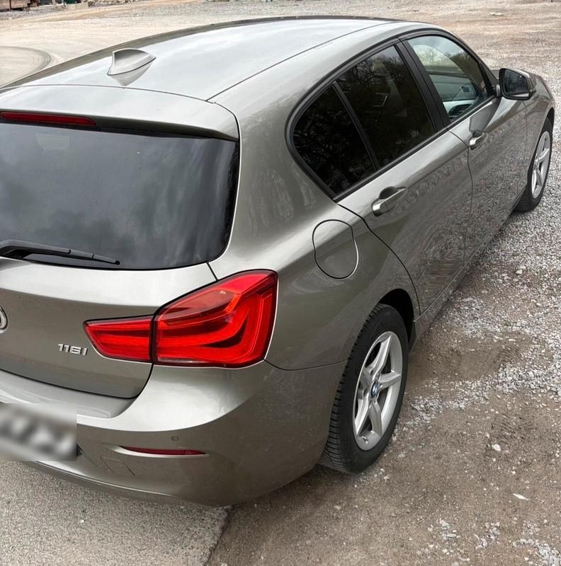 Second-hand BMW 116 109 CP (80 kW) 2017 Gri Hatchback