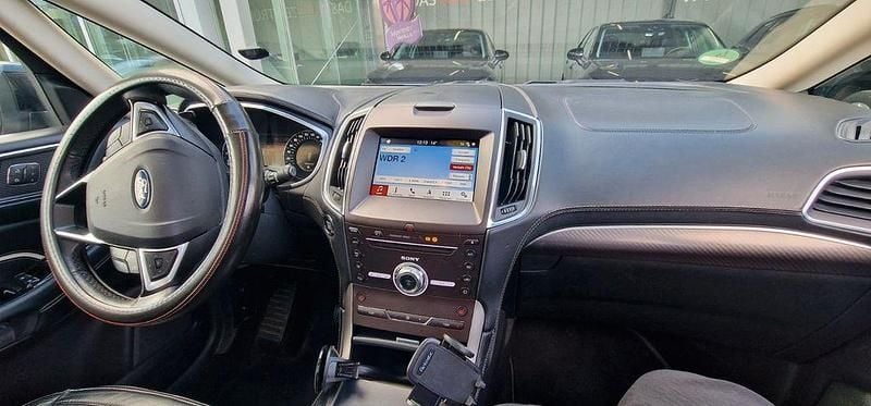 Gebraucht Ford S-MAX Vignale 150 PS (110 kW) 2019 Schwarz Van / Kleinbus