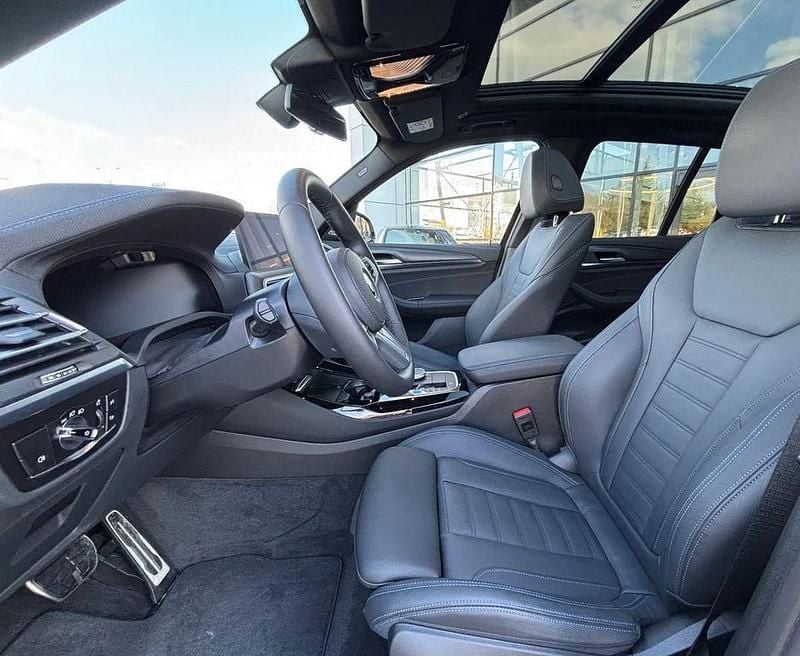 Gebraucht BMW iX3 Impressive 210 kW (286 PS) 2023 Schwarz SUV