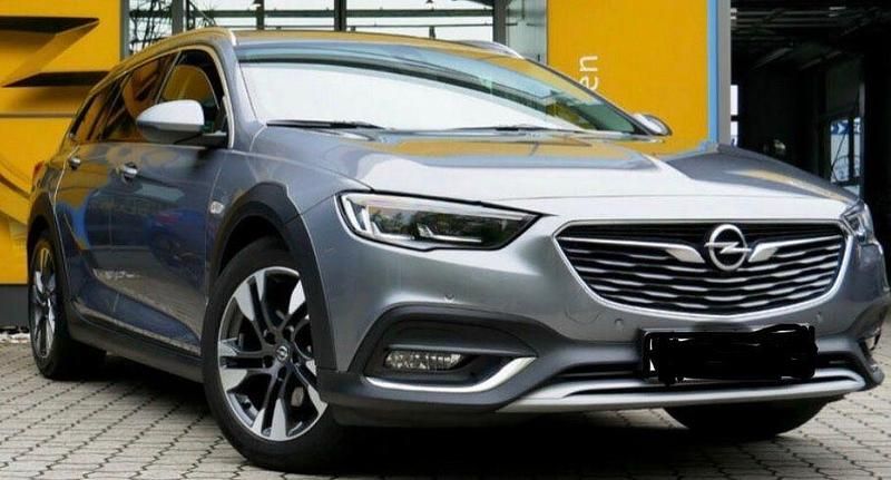 Gebraucht Opel Insignia Exklusiv 165 PS (121 kW) 2018 Grau Kombi