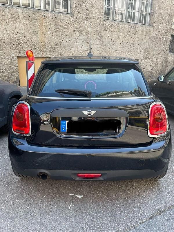 Schwarz Gebraucht 2015 Mini ONE Kleinwagen | 9.000 € (Fairer Preis) - Bild 1/4