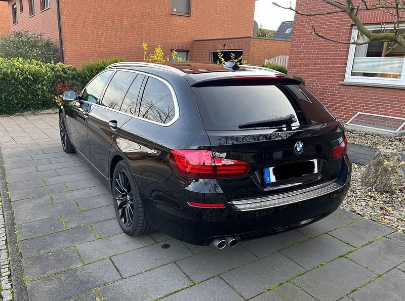 Gebraucht BMW 525 218 PS (160 kW) 2014 Schwarz Kombi
