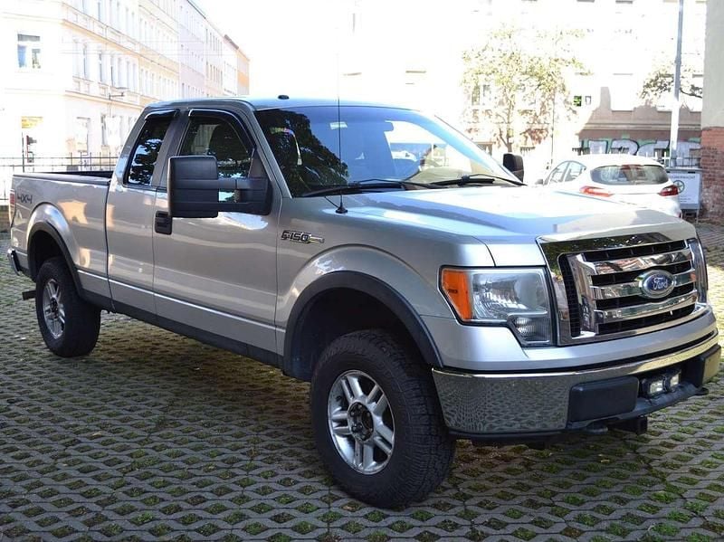 Silber Gebraucht 2010 Ford F-150 XLT Abholung | 12.999 € - Bild 1/4