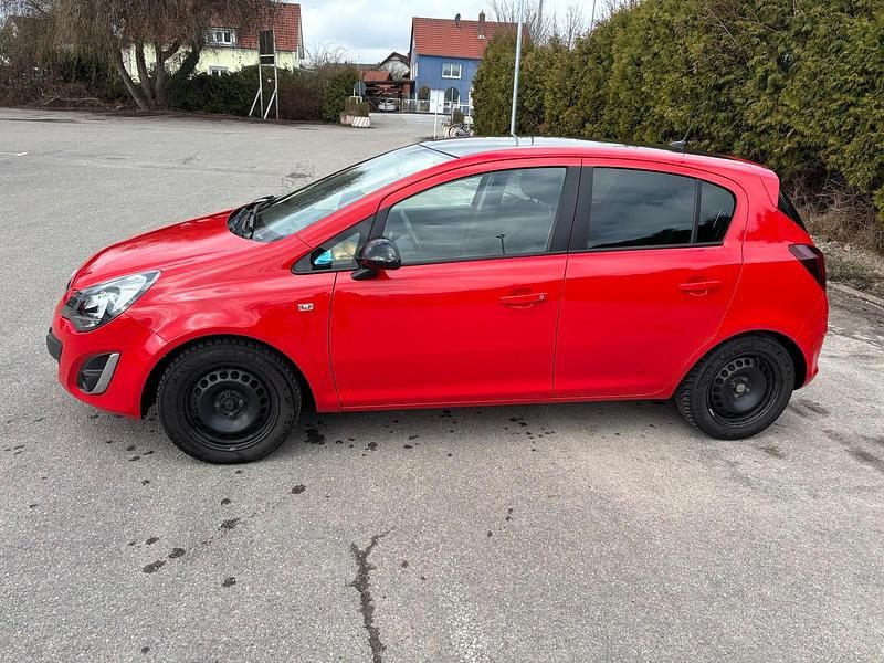 Gebraucht Opel Corsa 86 PS (63 kW) 2015 Rot Kleinwagen