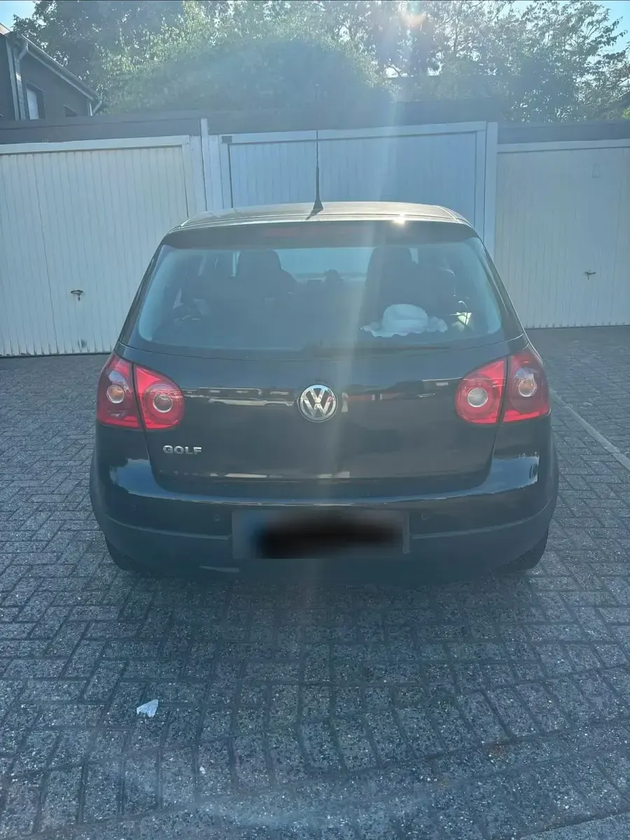 Gebraucht VW Golf V 80 PS (58 kW) 2007 Schwarz Kleinwagen