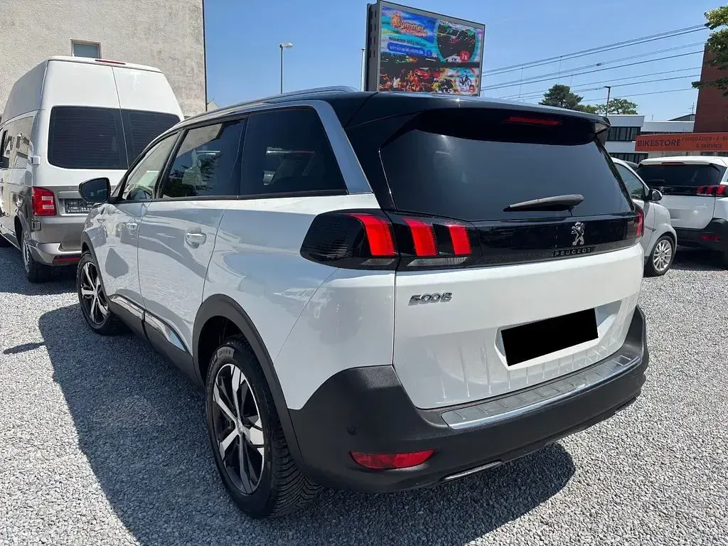 Gebraucht Peugeot 5008 Crossway 131 PS (96 kW) 2019 Weiß SUV
