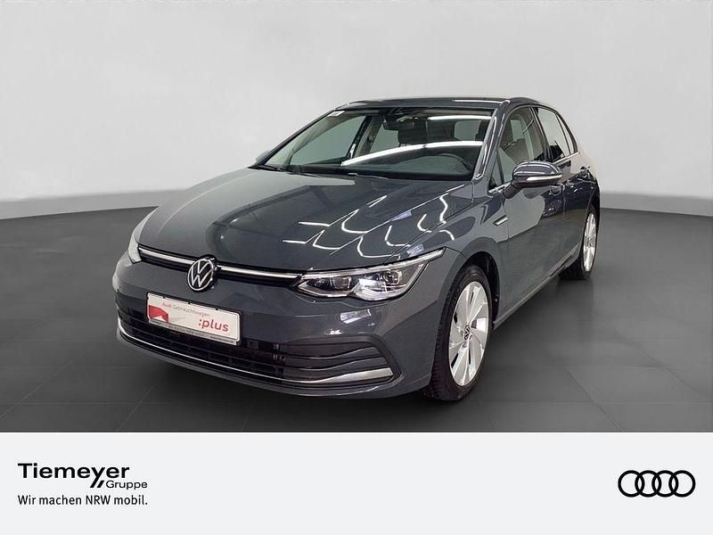 Grau Gebraucht 2022 VW Golf VIII Style Limousine | 24.360 € (Fairer Preis) - Bild 1/4