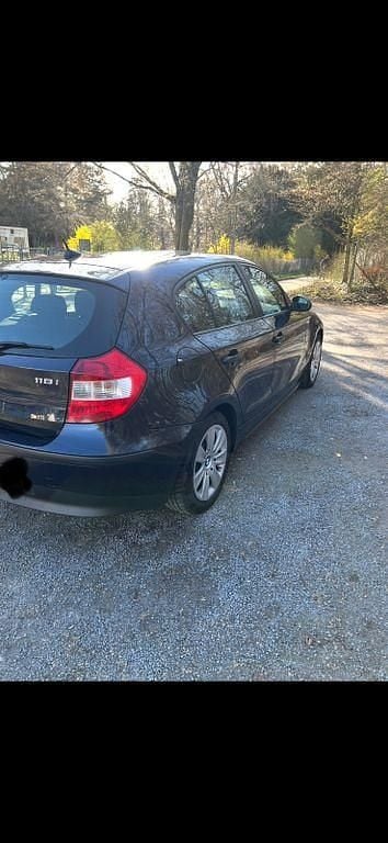 Gebraucht BMW 118 129 PS (94 kW) 2006 Blau Kleinwagen
