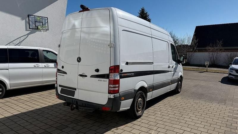 Gebraucht Mercedes Sprinter 163 PS (119 kW) 2018 Weiß Van