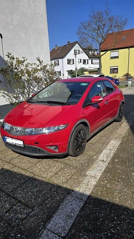 Gebraucht Honda Civic Comfort 83 PS (61 kW) 2006 Rot Kleinwagen