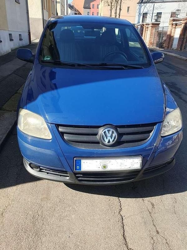 Blau Gebraucht 2007 VW Fox Kleinwagen | 1.200 € (Fairer Preis) - Bild 1/4