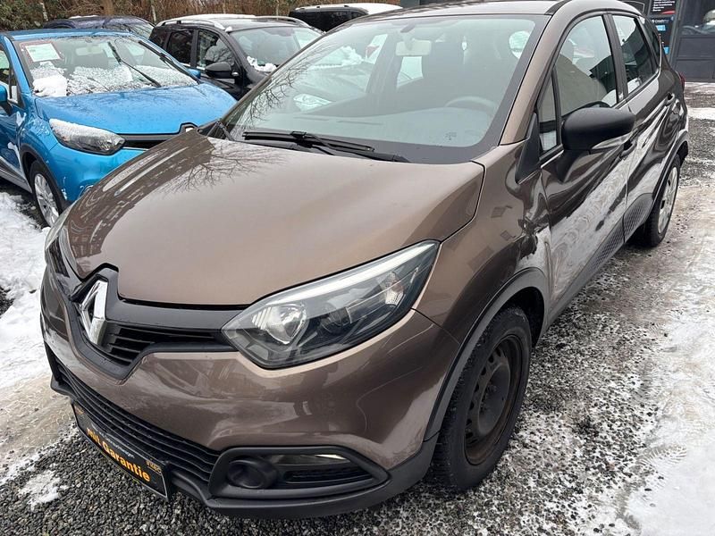 Gebraucht Renault Captur Expression 90 PS (66 kW) 2013 Braun SUV