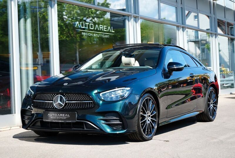 Grün Gebraucht 2022 Mercedes E220 AMG Coupé | 49.890 € (Teuer) - Bild 1/4