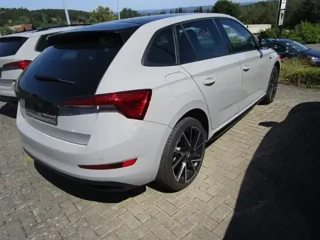 Gebraucht Skoda Scala Monte Carlo 150 PS (110 kW) 2023 Steelgrau Kleinwagen