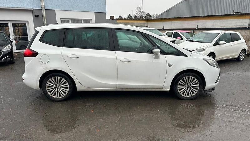 Gebraucht Opel Zafira Tourer Active 136 PS (100 kW) 2014 Weiß Van / Kleinbus