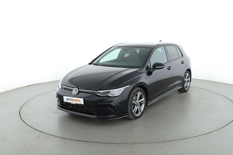 Schwarz Gebraucht 2020 VW Golf VIII R-line Limousine | 25.960 € (Fairer Preis) - Bild 1/3