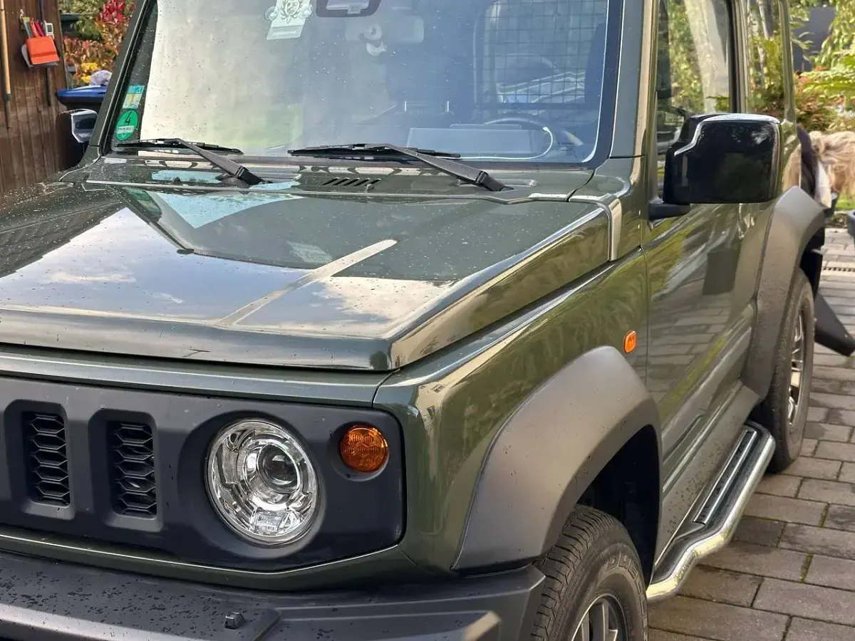 Gebraucht Suzuki Jimny Comfort 102 PS (75 kW) 2019 Grün SUV