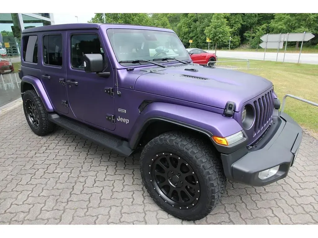 Gebraucht Jeep Wrangler Unlimited Sahara 200 PS (147 kW) 2020 Grau SUV