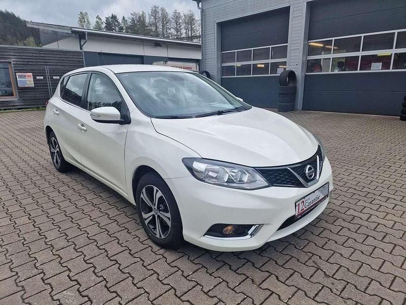 Brilliant white Gebraucht 2018 Nissan Pulsar Acenta Kleinwagen | 9.700 € (Fairer Preis) - Bild 1/4