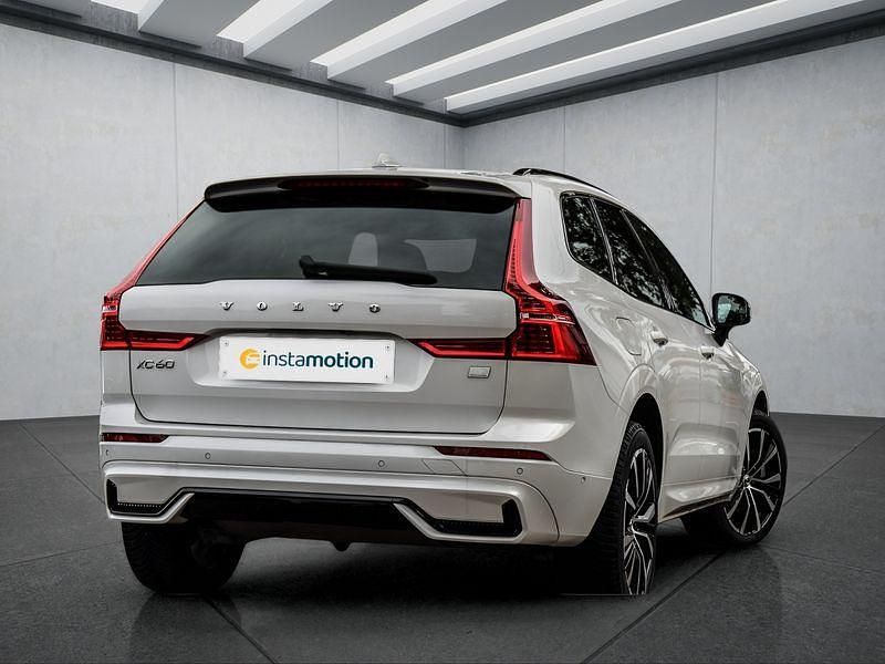 Gebraucht Volvo XC60 349 PS (256 kW) 2023 Weiß SUV