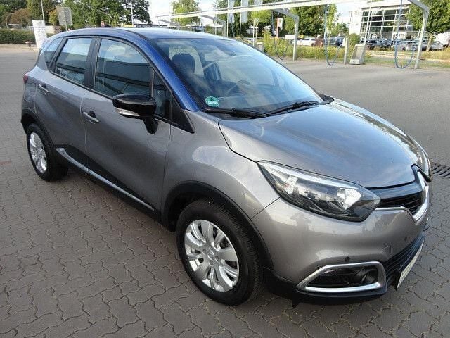 Grau Gebraucht 2017 Renault Captur Experience SUV | 9.990 € (Guter Preis) - Bild 1/4