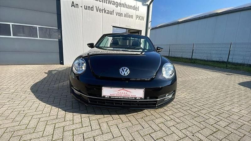 Gebraucht VW Beetle Cabriolet Allstar 135 PS (99 kW) 2016 Schwarz Cabrio