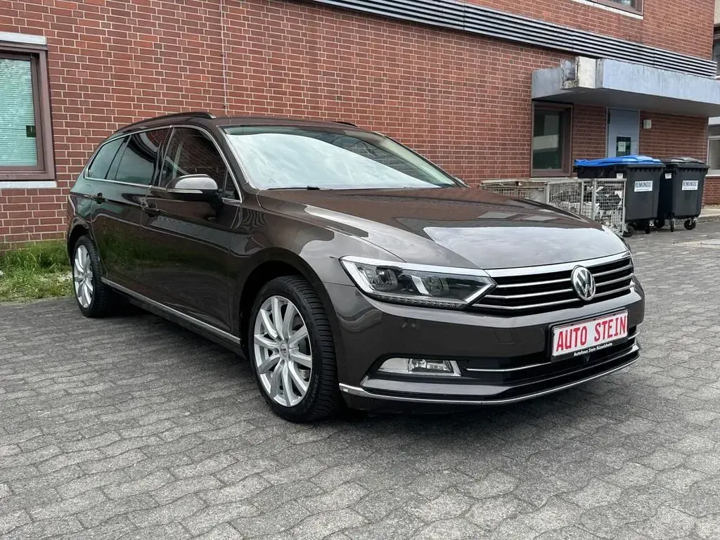 Gebraucht VW Passat Comfortline 190 PS (139 kW) 2018 Schwarz Kombi