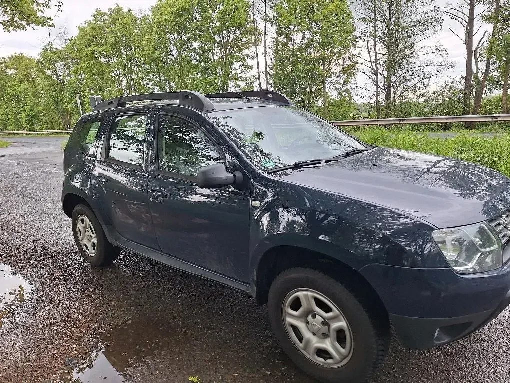 Gebraucht Dacia Duster 114 PS (83 kW) 2017 Blau SUV