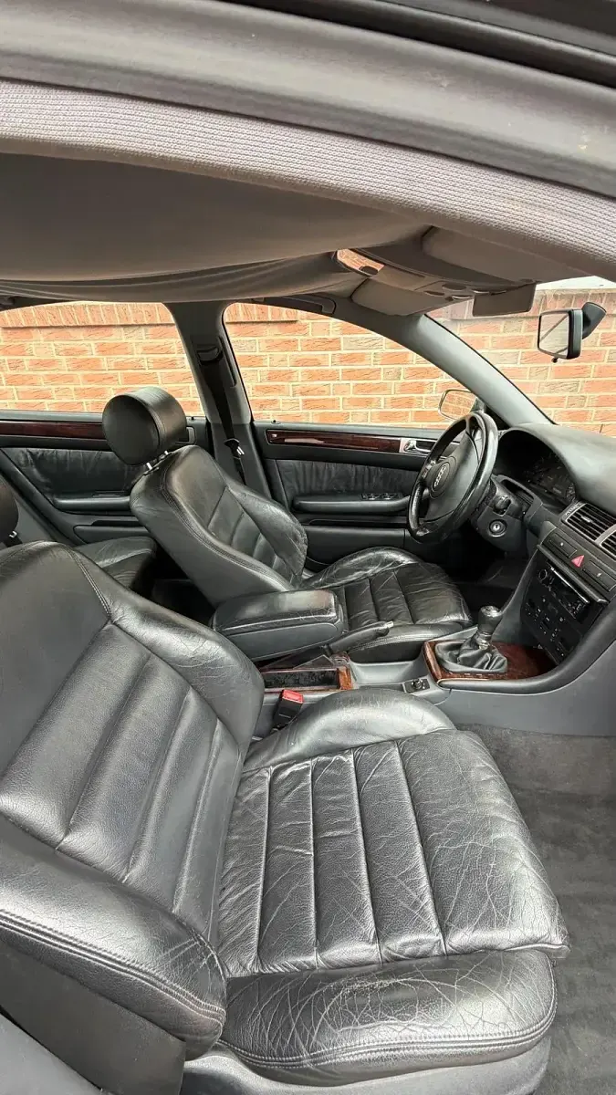 Gebraucht Audi A6 210 PS (154 kW) 1997 Schwarz Limousine